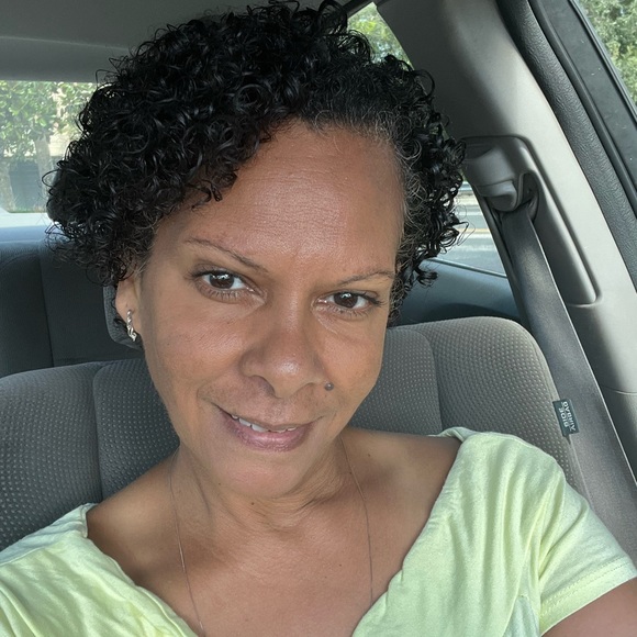 Meet your Posher, Cassie - Picture 1 of 1